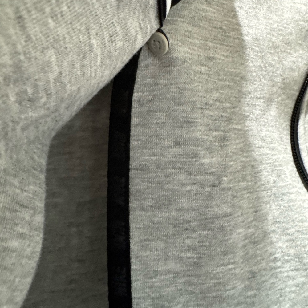 Nike Tech cape hoodie - Picture 6 of 7